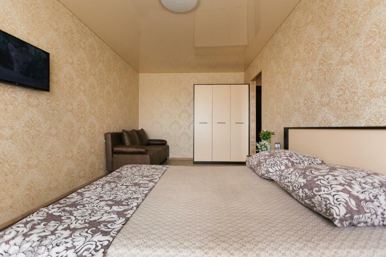 Luxury Apart-Hotel On Kharkovskaya Neer Manufaktura スームィ エクステリア 写真