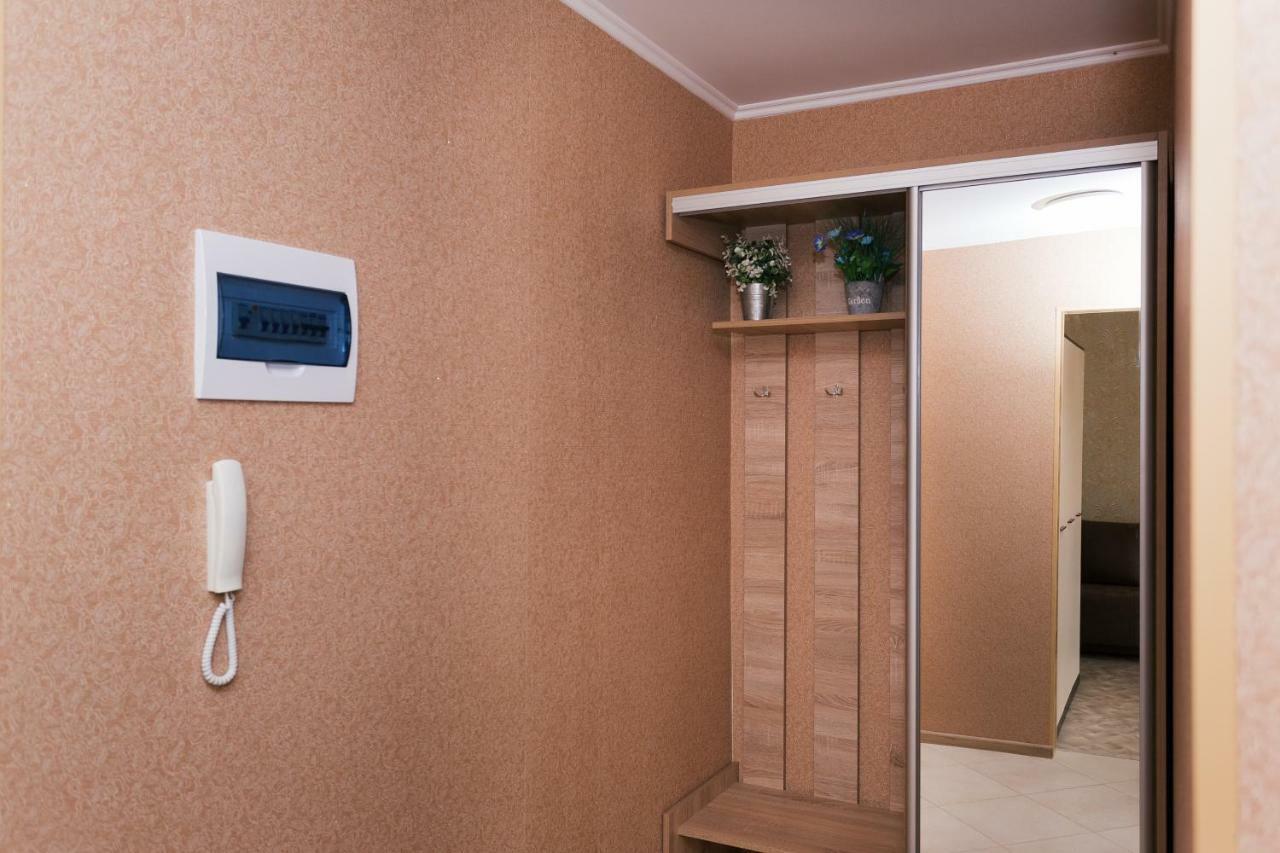 Luxury Apart-Hotel On Kharkovskaya Neer Manufaktura スームィ エクステリア 写真