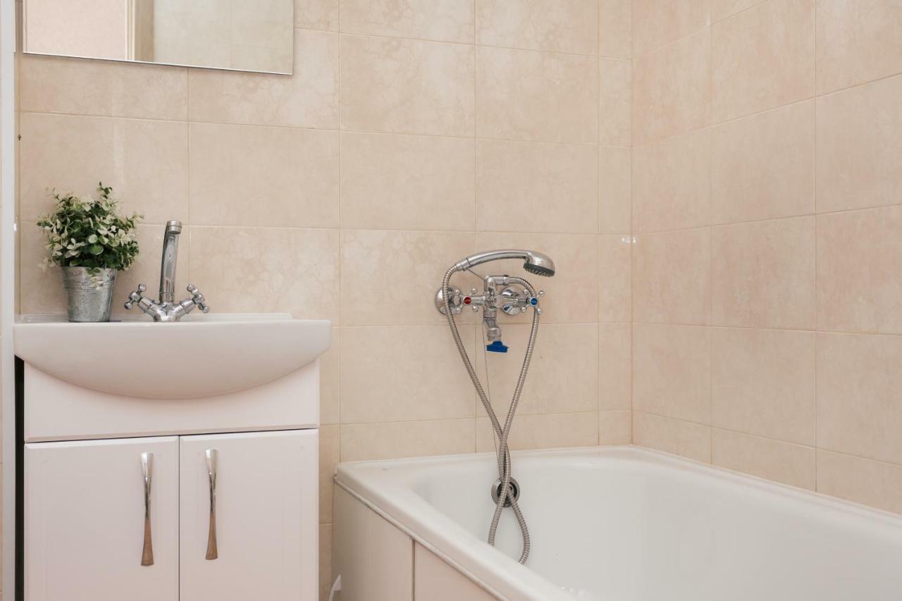 Luxury Apart-Hotel On Kharkovskaya Neer Manufaktura スームィ エクステリア 写真